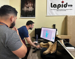 Digitization of Maxakalisaurus bone replicas